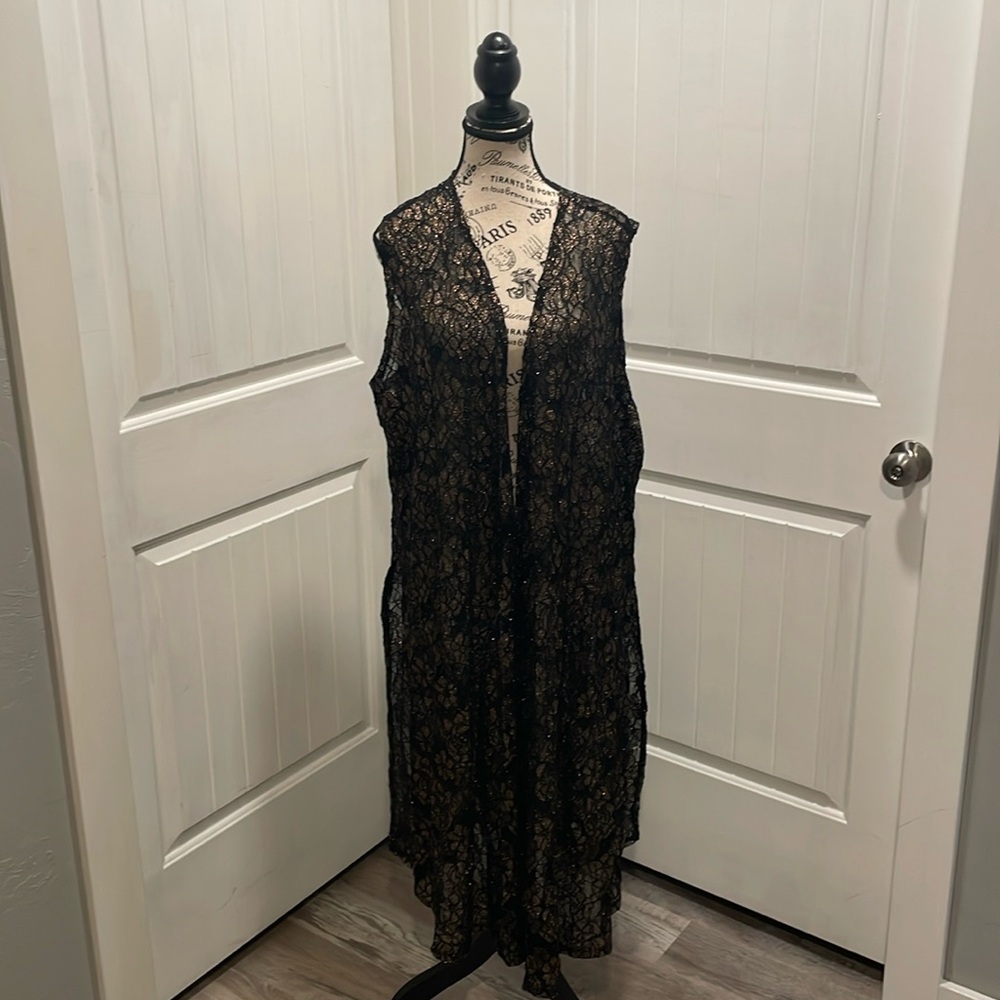 LuLa Roe Joy Black and Gold Sleeveless Cardigan